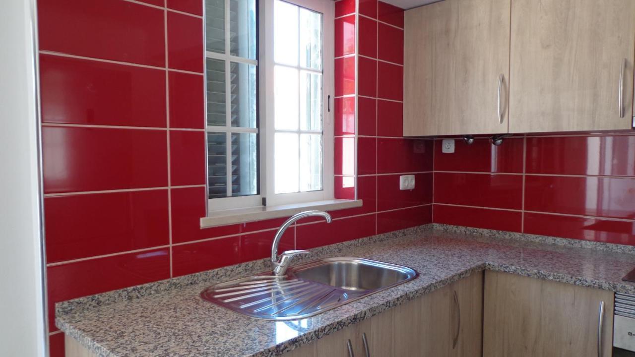 Nunes Apartments Mexilhoeira da Carregacao Buitenkant foto
