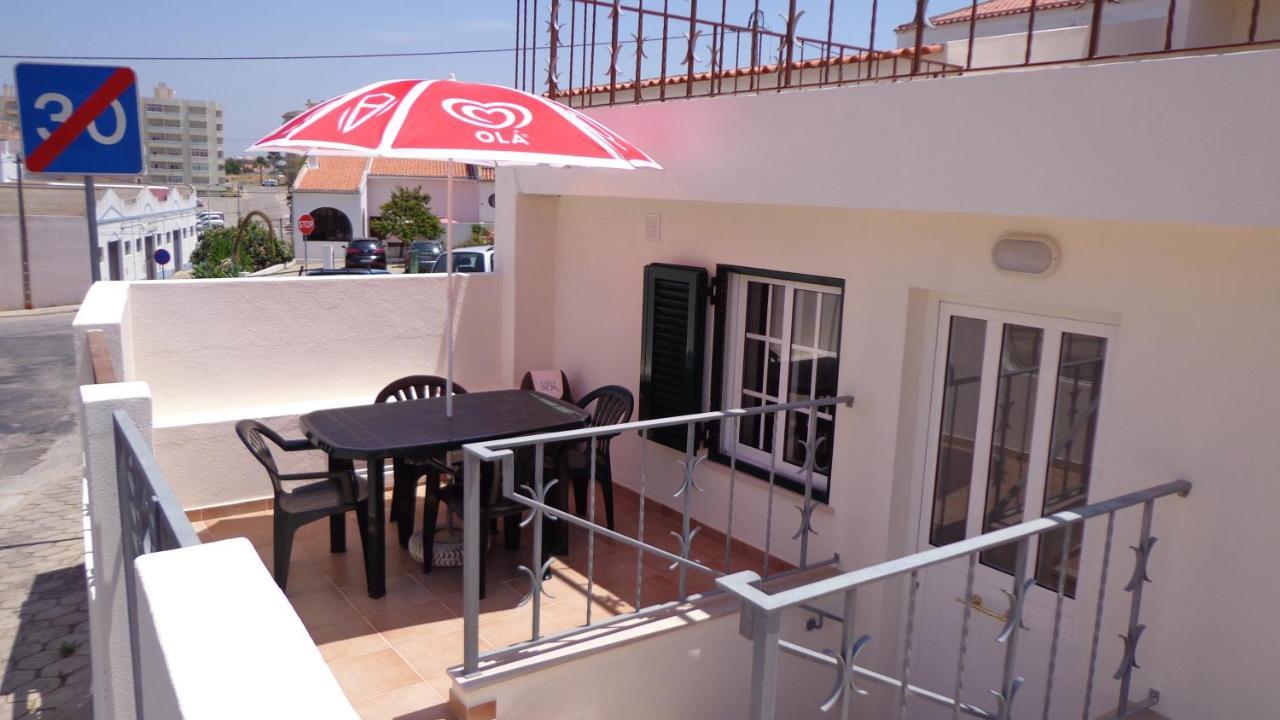 Nunes Apartments Mexilhoeira da Carregacao Buitenkant foto