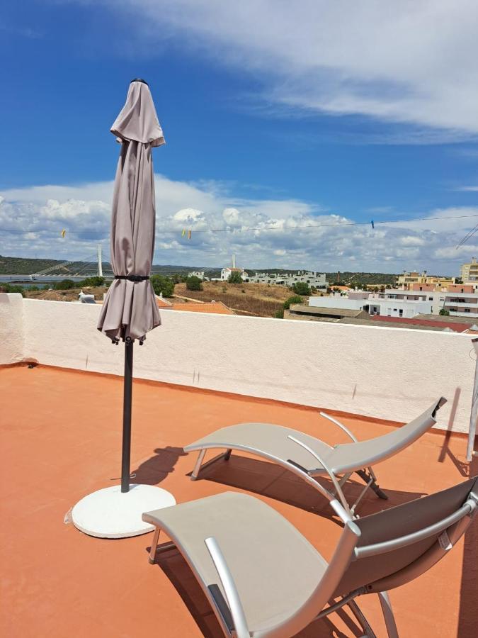 Nunes Apartments Mexilhoeira da Carregacao Buitenkant foto
